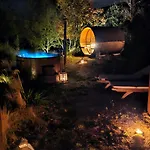 16th Century Between The Tuscan Hills * Монтеверди-Мариттимо