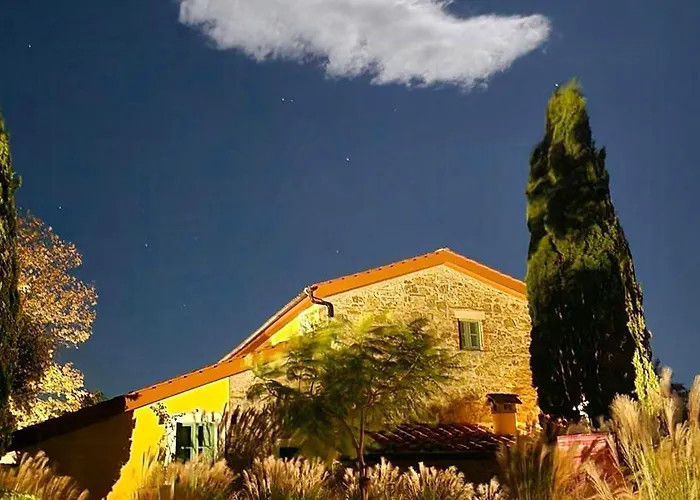 16th Century Between The Tuscan Hills *