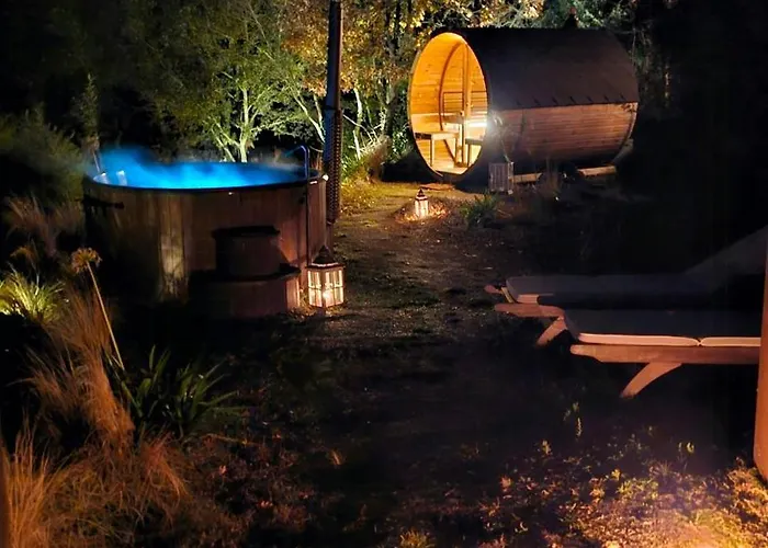 16th Century Between The Tuscan Hills * مونتفردي ماريتيمو